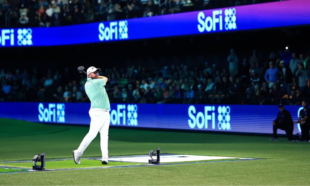 状态可佳！鹈鹕墨菲三世全场砍下24分4板4助2帽2断.